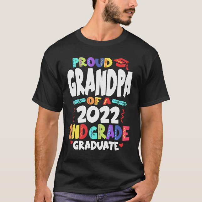 Proud Opa eines 2022. Grade Graduate T-Shirt (Vorderseite)