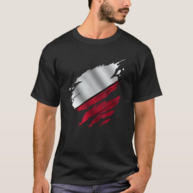 Proud Polish Ripped Poland Flag T-Shirt (Vorderseite)