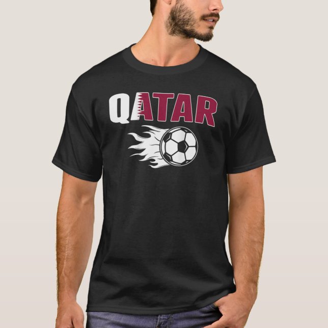 Proud Qatar Soccer Fans Jersey - Qatari Flag Footb T-Shirt (Vorderseite)