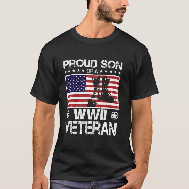 Proud Son of Wwii Veteran US Flag Boots Veteran Da T-Shirt (Vorderseite)