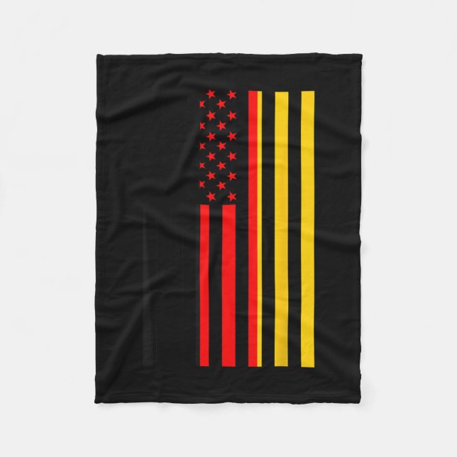 Proud To Be German American Boy Girl Sister German Fleecedecke (Vorderseite)