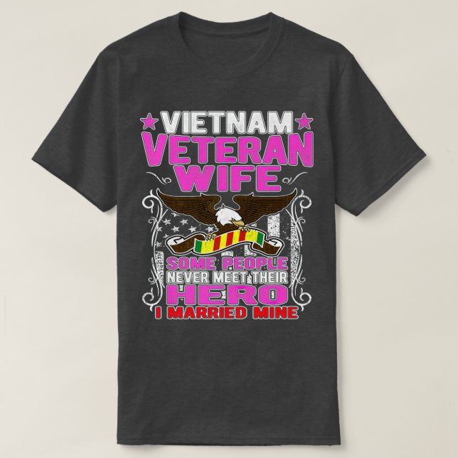 Proud Vietnam Veteran Ehefrau Militär PROUD VIETNA T-Shirt (Design vorne)
