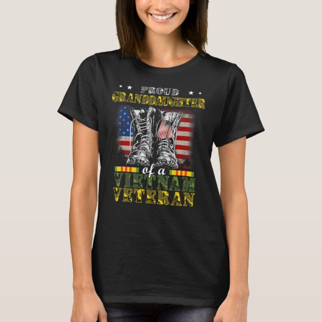 Proud Vietnam Veteran Grandtochter Geschenke aufg T-Shirt (Vorderseite)