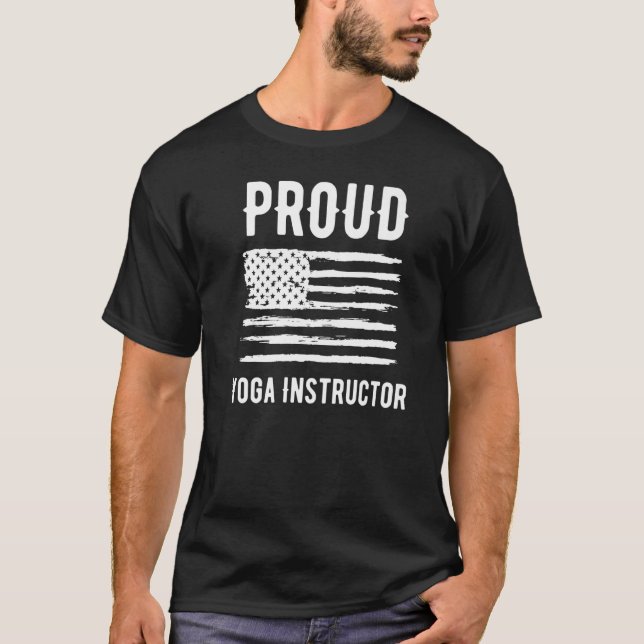 Proud Yoga Instructor Profession American Flag Pre T-Shirt (Vorderseite)