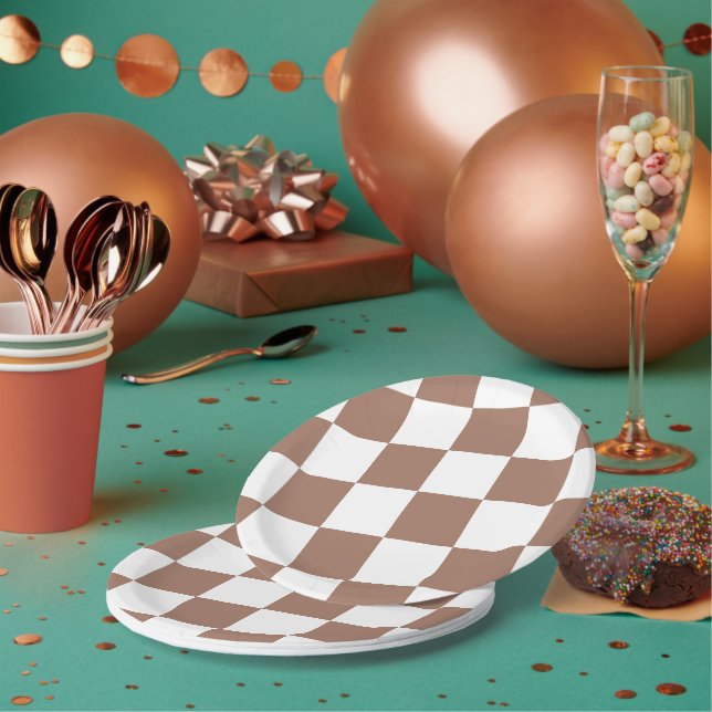 Prüfmuster in Weiß und Mocha Mousse Pappteller (Multi)
