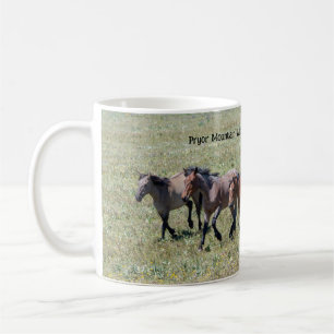 Pryor Mountain Wilde Pferde laufen Kaffeetasse