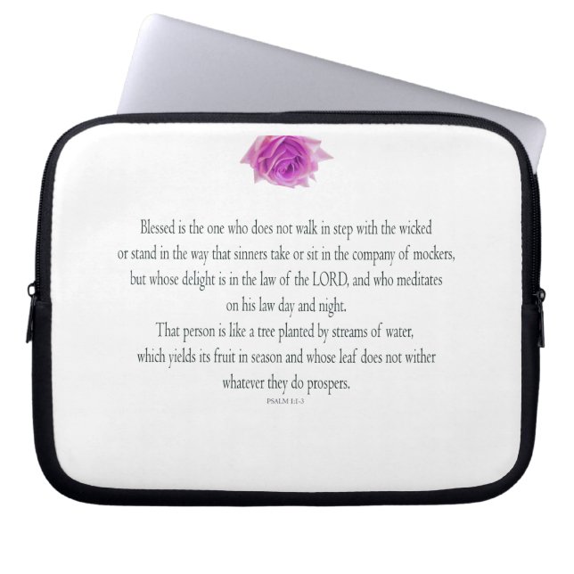 PSALM 1:1-3 mit Lila Blume Laptopschutzhülle (Vorderseite)