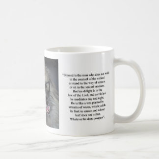 Psalm-1:1 - 3 tasse