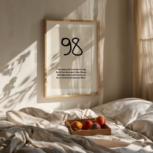 Psalm 98 Minimalistische Schrift drucken Poster (Minimalist Psalm 98 Bible verse art in a neutral modern room with wooden furniture and soft light.)