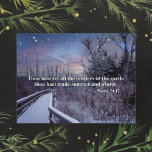 Psalms Bible Verse Winter Twilight Sky Woodlands Feiertagspostkarte<br><div class="desc">Ein friedlicher Spaziergang durch frostige Winterwälder unter einem traumhaften Dämmerhimmel. Psalmen Vers vom König James Heiliger Bibel: Psalmen 74:17 - Du hast alle Grenzen der Erde Set: Du hast den Sommer und den Winter gemacht. Verse und Gruß auf der Rückseite sind anpassbar.</div>