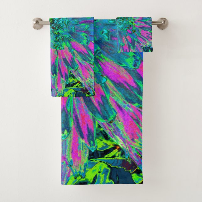 Psychedelic Magenta Aqua und Lime Green Dahlia Badhandtuch Set (Insitu)