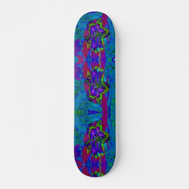 Psychedelisch Lila und Limettengrüne Lily-Blume Skateboard (Vorne)