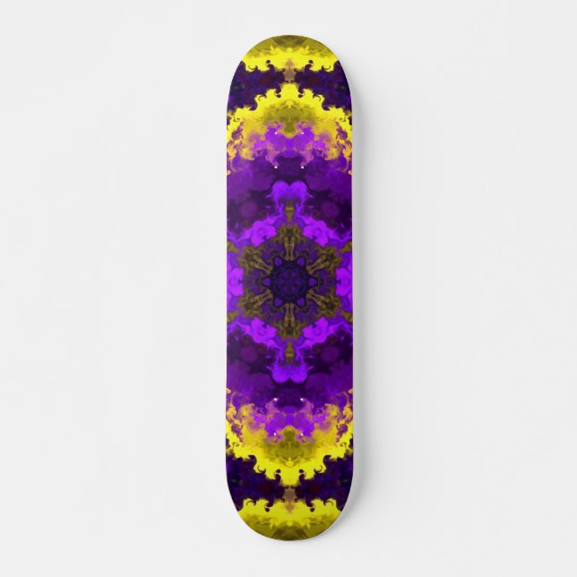 Psychedelische Mandala-Blume Gelb und Lila Skateboard (Vorne)