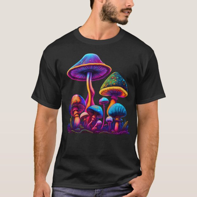 Psychedelischer Pilzwald T-Shirt (Vorderseite)