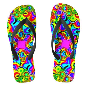 Psychedelisches Rainbow-Fraktal Sandals Flip Flops