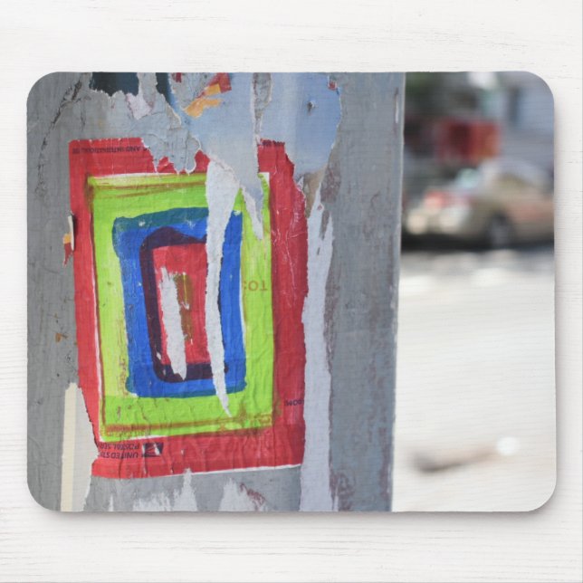 Public Art New York City Telefone Pole Graffiti Mousepad (Vorne)