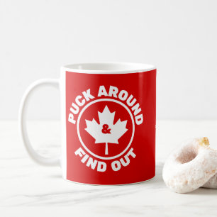 Puck Around & Finden Sie das kanadische Ahornleaf Kaffeetasse