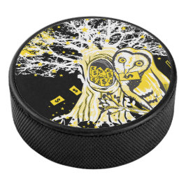 Puck – Urbaner Baum-Eule & Reichtum Surrealer Pop-