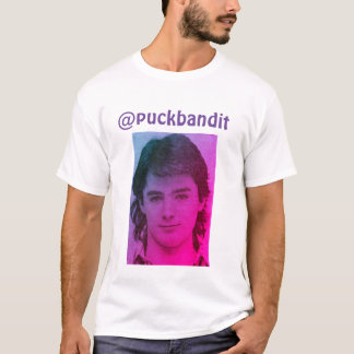Puckbandit T - Shirt (Geschäfte im Vordergrund)