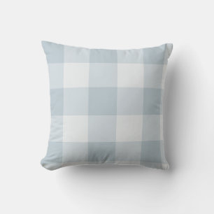 Puderblaue große karierte Gingham Kissen