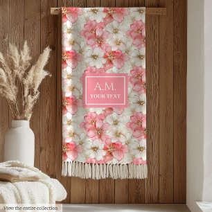Puderrosa Blumen Elegante Monogrammdecke Fleecedecke