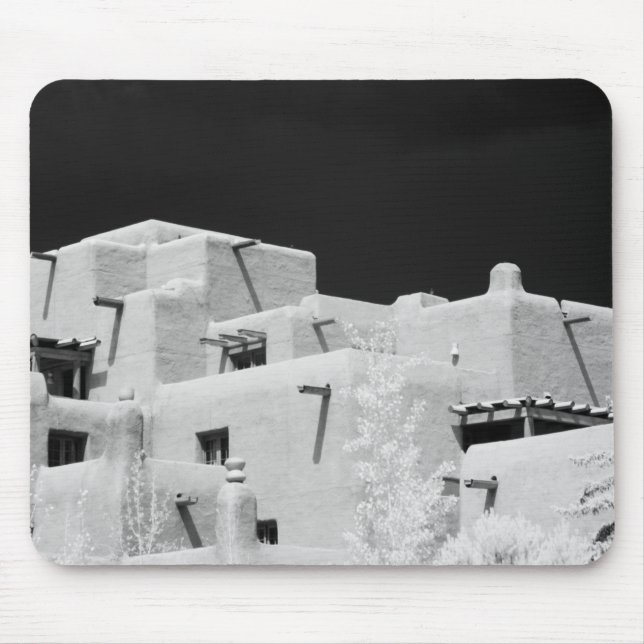 Pueblo style adobe Inn at Loretto, Santa Fe, New Mousepad (Vorne)