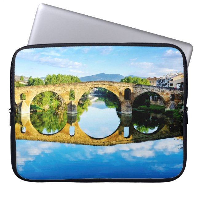 Puente La Reina Laptopschutzhülle (Vorderseite)