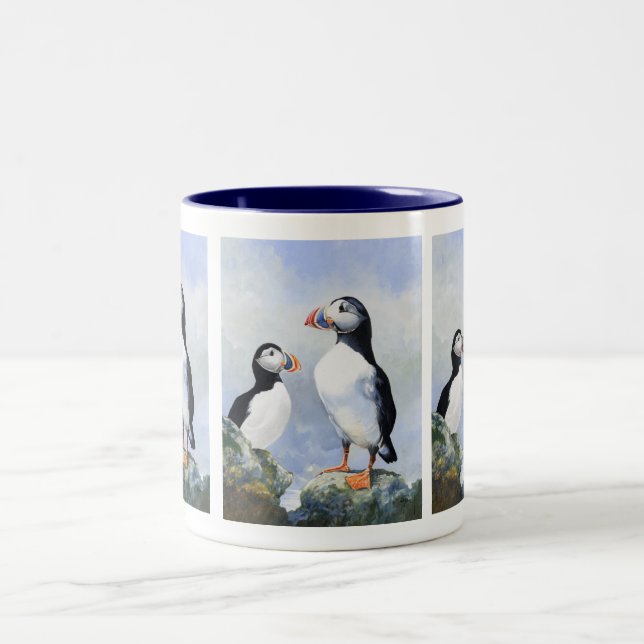 Puffins-Tasse Zweifarbige Tasse (Mittel)
