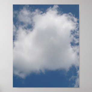 Puffy Cumulus Wolken in blauem Himmel Poster