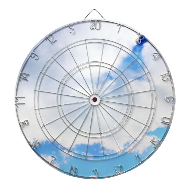 Puffy White Clouds und Blue Sky Dartscheibe (vorne)