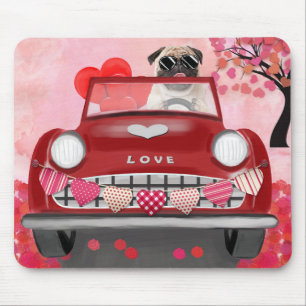 Pug-Hund-Auto mit Herzen Valentinstag Mousepad