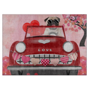 Pug-Hund-Auto mit Herzen Valentinstag Schneidebrett