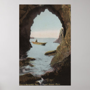Puget Sound, WA - Höhle in Täuschung Poster