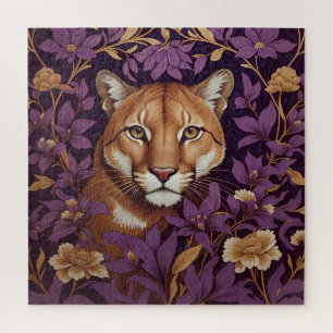 Puma-Gesicht zwischen tiefpurpurfarbenem Laub und  Puzzle