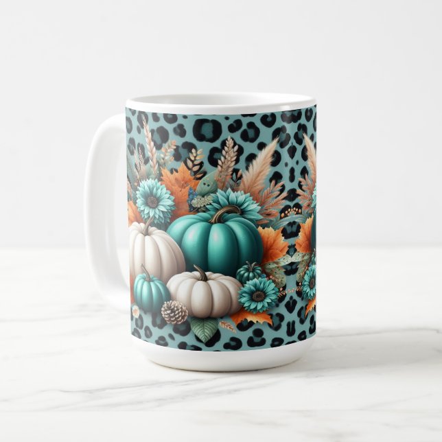 Pumpen und Blume auf Leopard Print Kaffeetasse (Vorderseite Links)