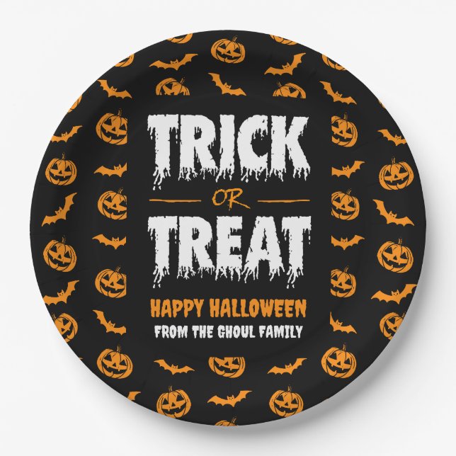 Pumpkin Bat Trick oder Treten Dunkel Gemustert Pappteller (Vorderseite)
