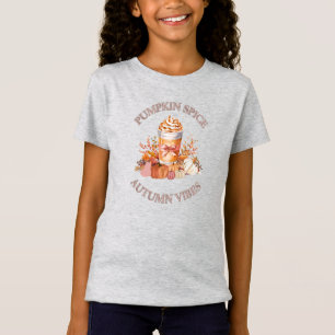 Pumpkin Gewürz Latte Gemütliche Herbstkürbis Saaso T-Shirt