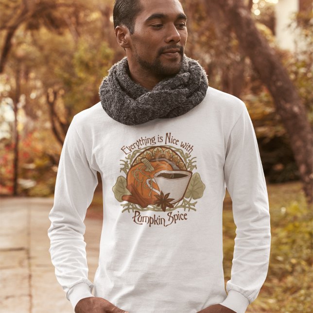 Pumpkin-Gewürzkaffee T-Shirt (Pumpkin Spice Coffee T-Shirt - "Everything is Nice with Pumpkin Spice" Vintage Style Design)
