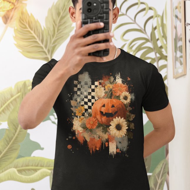 Pumpkin Halloween Checkered Board Retro T-Shirt (Von Creator hochgeladen)