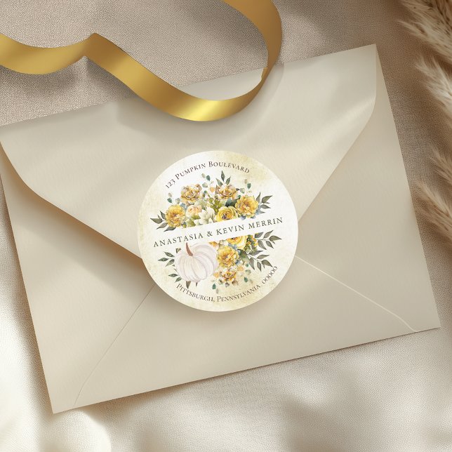Pumpkin Harvest Gold Rücksendeadresse Umschlag Auf Runder Aufkleber (White Pumpkin Harvest Gold Floral Fall | Autumn Return Address Envelope Seal Round Sticker)