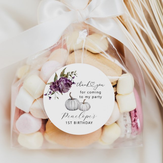 Pumpkin Lila Floral Birthday Party Gefallen Runder Aufkleber (Von Creator hochgeladen)