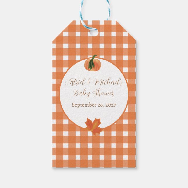 Pumpkin Orange Gingham Fall Baby Dusche Geschenkanhänger (Vorderseite)