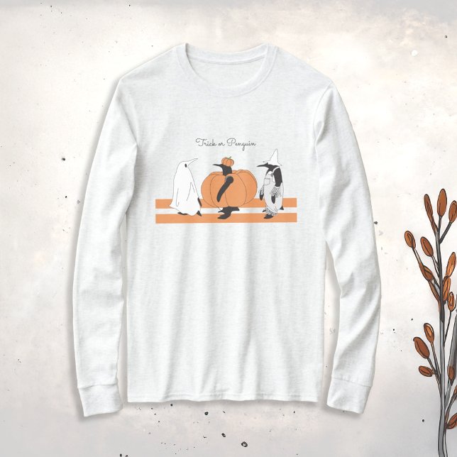 Pumpkin Penguin Funny Halloween Long Sleeve T-Shirt (Von Creator hochgeladen)