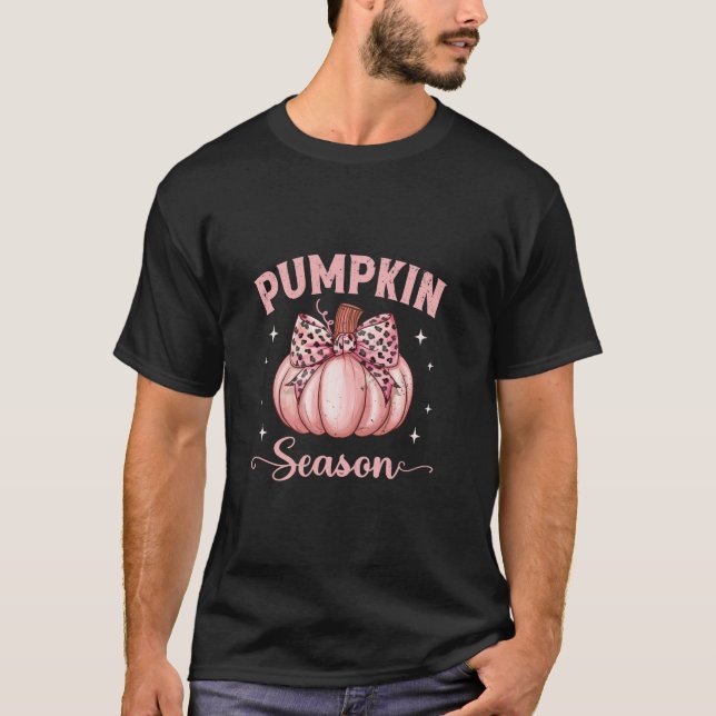 Pumpkin Saison Coquette Bow Pumpkin im Oktober Wir T-Shirt (Vorderseite)