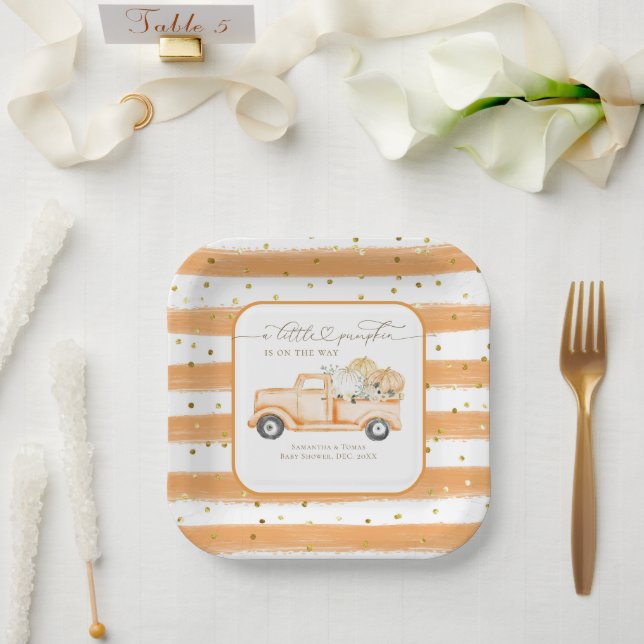 Pumpkin Truck Modernes Fall Baby Dusche Pappteller (Hochzeit)