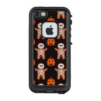 Pumpkins and Skeleton Gingerbread Halloween Design LifeProof FRÄ’ iPhone SE/5/5s Hülle