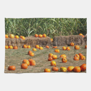 Pumpkins, Mais und Hay Herbst Erntefotografie Handtuch