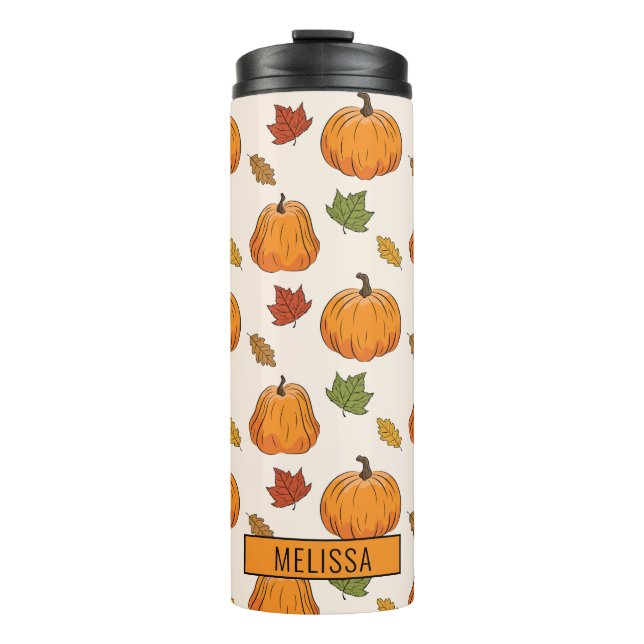 Pumpkins und farbige Herbstlemme; Muster und Name Thermosbecher (Vorderseite)