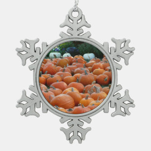 Pumpkins und Mums Herbsternte Fotografie Schneeflocken Zinn-Ornament