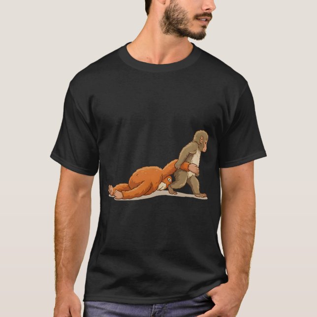 Punch Baby Monkey Plüschfreund Kunst T-Shirt (Vorderseite)